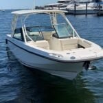 Boston Whaler 270 Vantage