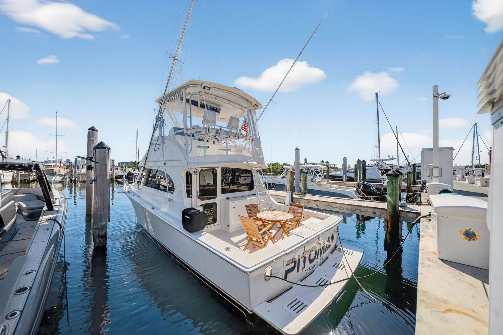 2006 Egg Harbor 37 Convertible