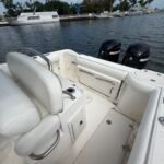 2006 Boston Whaler 240 Outrage powered by twin Mercury150hp 4 Strokes with only 460hours !!!