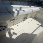 2017 Hydrasports 3400 CC powered by Triple Yamaha 300hp 4 Strokes with only 620hours