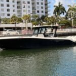 2017 Hydrasports 3400 CC powered by Triple Yamaha 300hp 4 Strokes with only 620hours