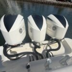 2017 Hydrasports 3400 CC powered by Triple Yamaha 300hp 4 Strokes with only 620hours