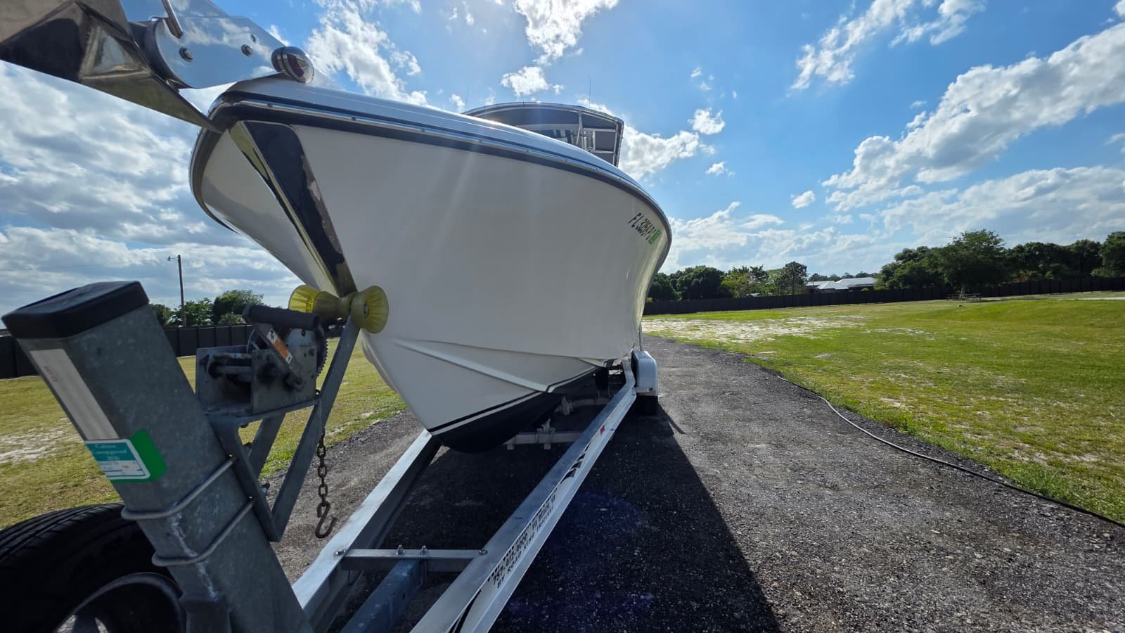 2007 Bluewater 2550 CC repowered by twin 2017 Suzuki 200hp 4 Strokes LOW Hours !!!