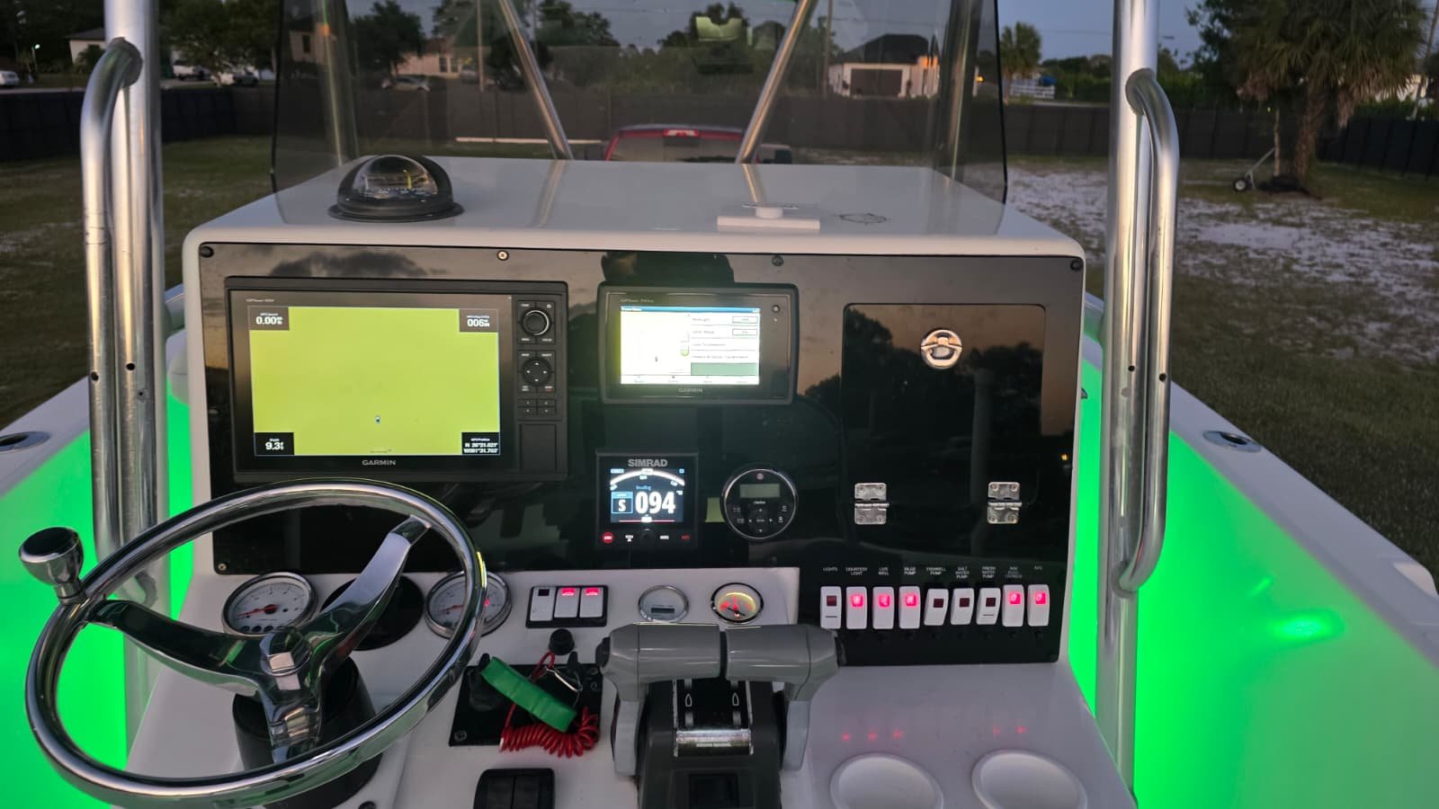 2007 Bluewater 2550 CC repowered by twin 2017 Suzuki 200hp 4 Strokes LOW Hours !!!