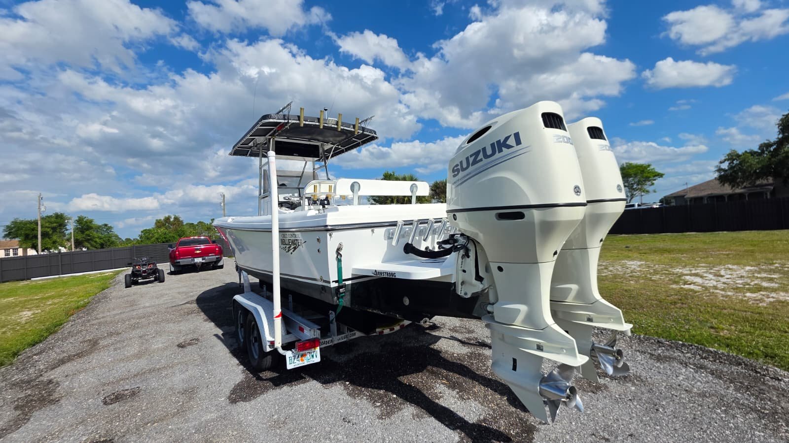2007 Bluewater 2550 CC repowered by twin 2017 Suzuki 200hp 4 Strokes LOW Hours !!!