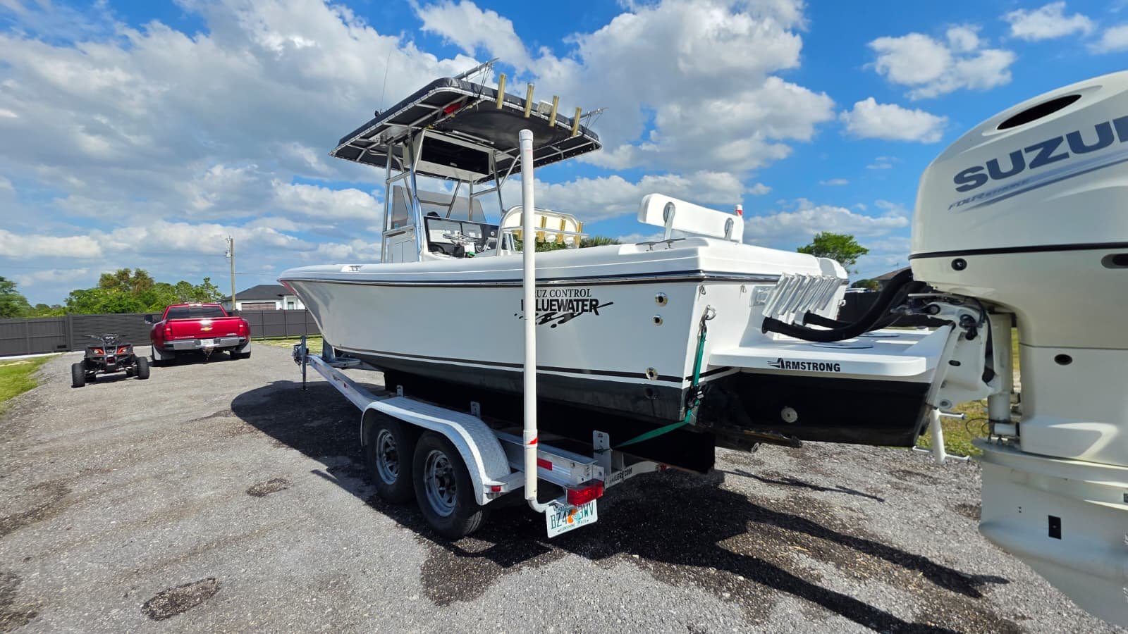 2007 Bluewater 2550 CC repowered by twin 2017 Suzuki 200hp 4 Strokes LOW Hours !!!