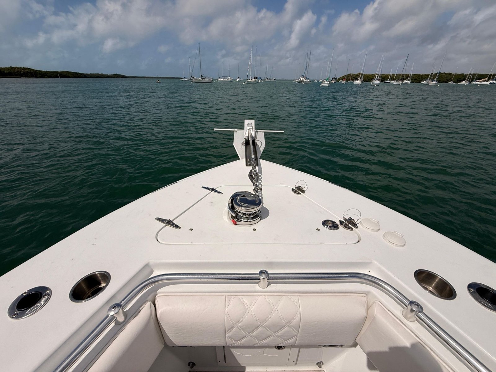 2001 Contender 27 Tournament powered by twin 2017 Suzuki 300hp with only 400hours !!