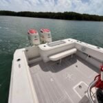 2001 Contender 27 Tournament powered by twin 2017 Suzuki 300hp with only 400hours !!