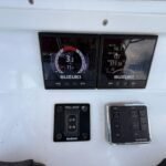 2001 Contender 27 Tournament powered by twin 2017 Suzuki 300hp with only 400hours !!