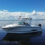 2007 Hydrasports 22VX powered by 2012 Yamaha 300hp 4 Stroke with only 170hours !!!