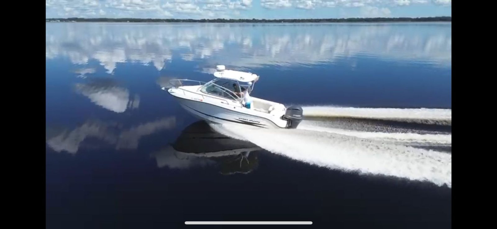 2007 Hydrasports 22VX powered by 2012 Yamaha 300hp 4 Stroke with only 170hours !!!
