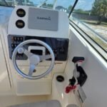 2007 Hydrasports 22VX powered by 2012 Yamaha 300hp 4 Stroke with only 170hours !!!