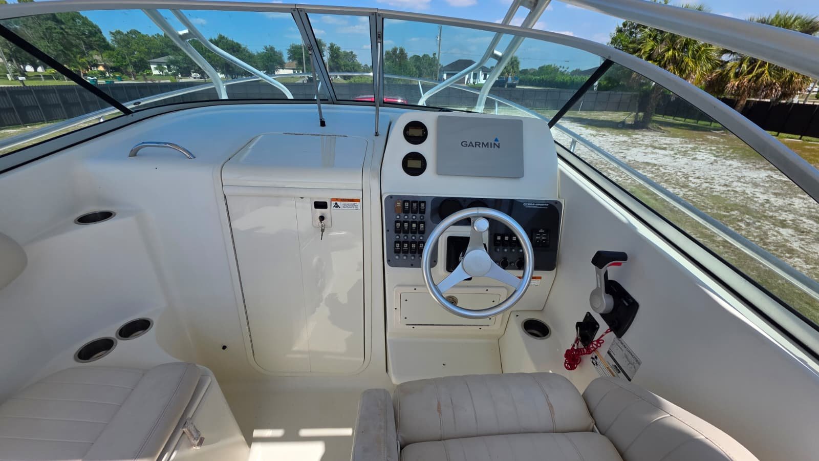 2007 Hydrasports 22VX powered by 2012 Yamaha 300hp 4 Stroke with only 170hours !!!