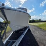 2007 Bluewater 2550 CC repowered by twin 2017 Suzuki 200hp 4 Strokes LOW Hours