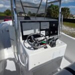 2007 Bluewater 2550 CC repowered by twin 2017 Suzuki 200hp 4 Strokes LOW Hours