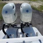 2007 Bluewater 2550 CC repowered by twin 2017 Suzuki 200hp 4 Strokes LOW Hours