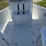 2007 Bluewater 2550 CC repowered by twin 2017 Suzuki 200hp 4 Strokes LOW Hours