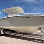 2015 Mako 284 Center Console