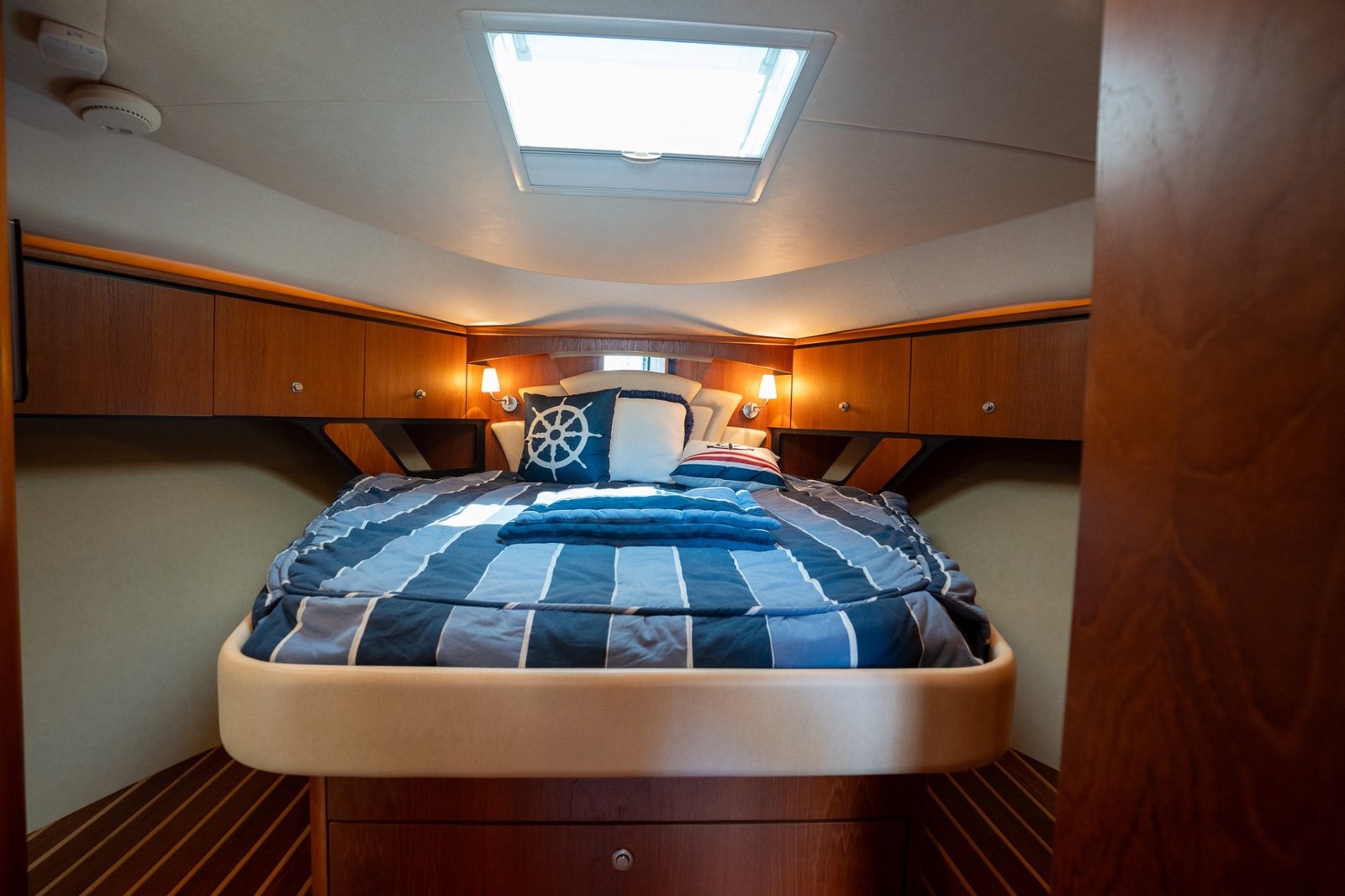 2008 Tiara 43 Sovran – Luxury Yacht on Pristine Conditions!!!