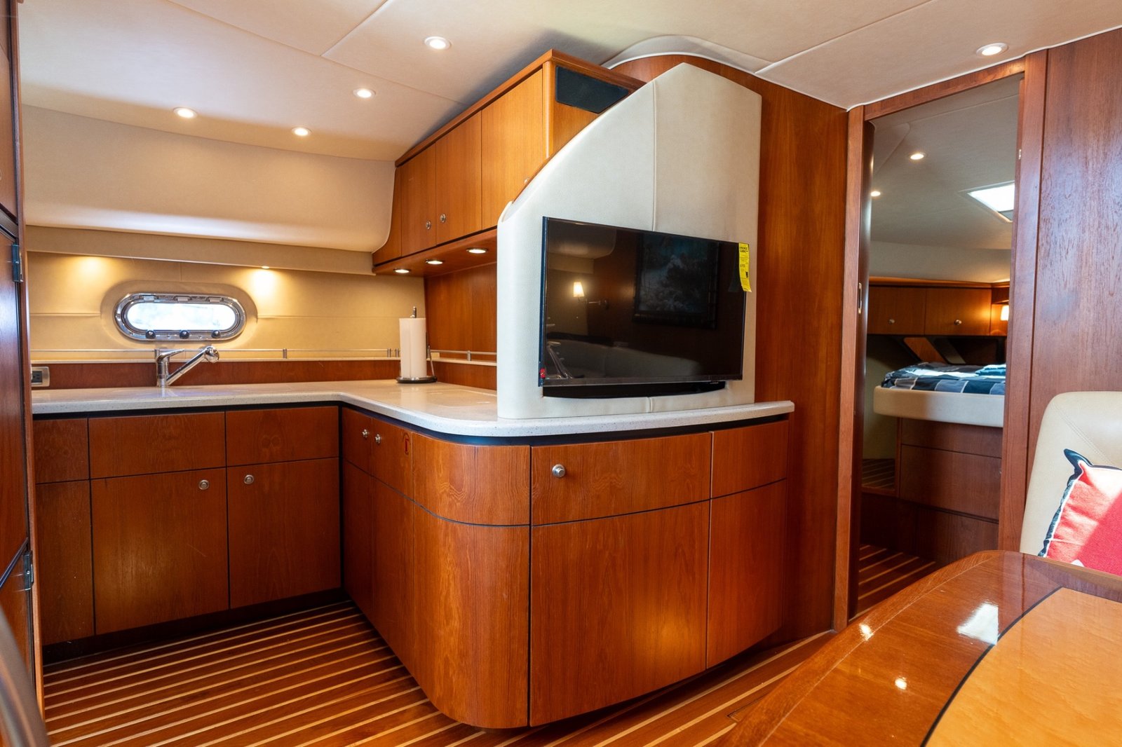 2008 Tiara 43 Sovran – Luxury Yacht on Pristine Conditions!!!