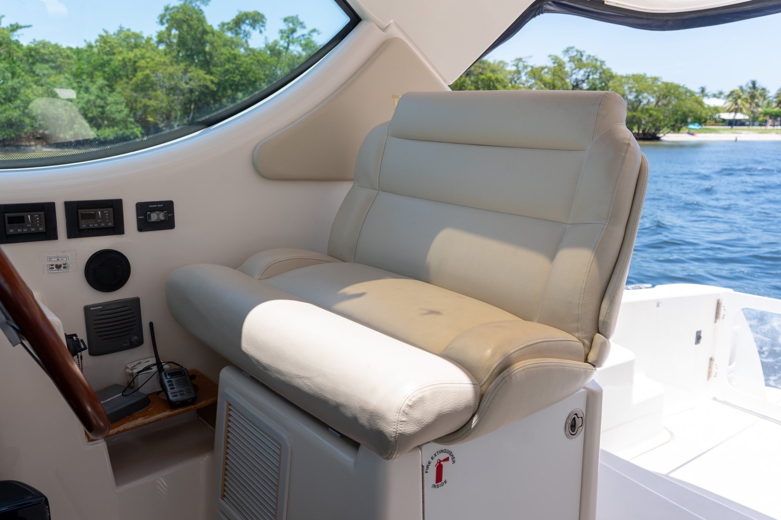 2008 Tiara 43 Sovran – Luxury Yacht on Pristine Conditions!!!