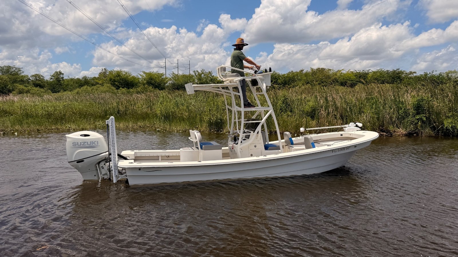 2020 Panga Marine 23