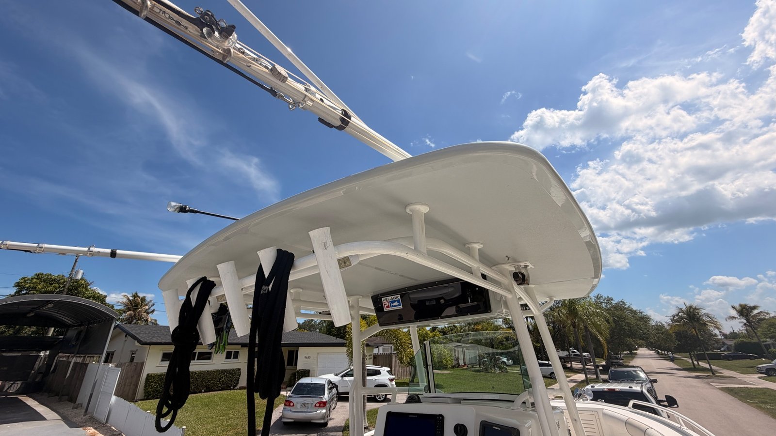 2015 Mako 284 on PRISTINE CONDITIONS!