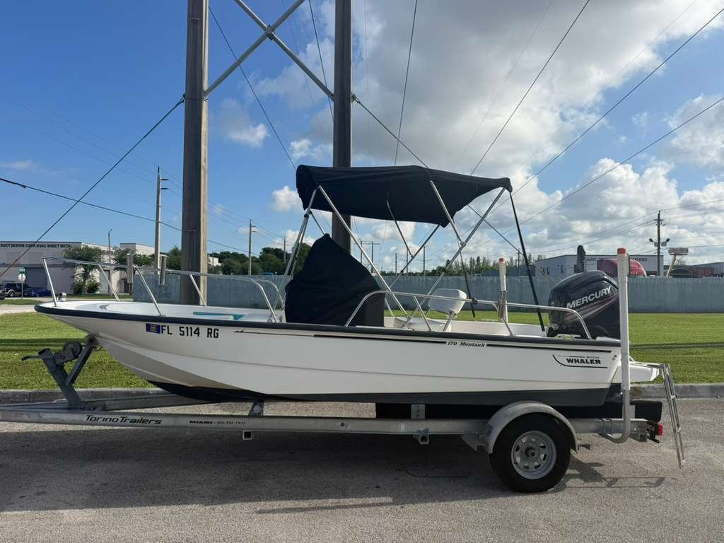 2016 Boston Whaler 170 Montauk