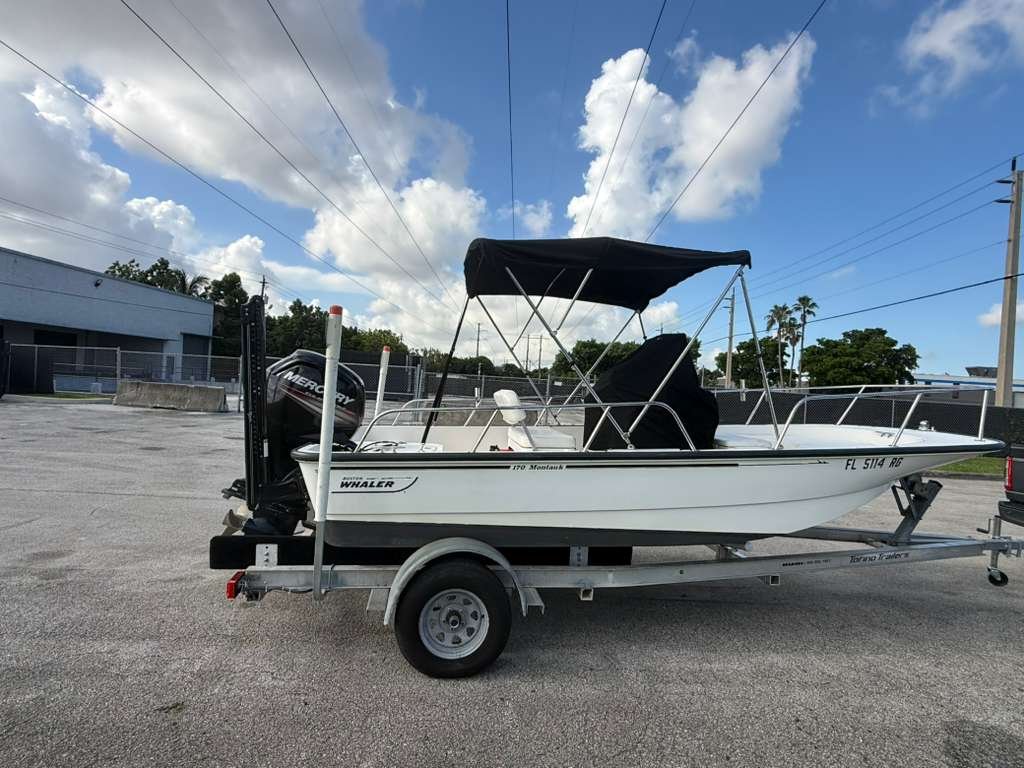 2016 Boston Whaler 170 Montauk