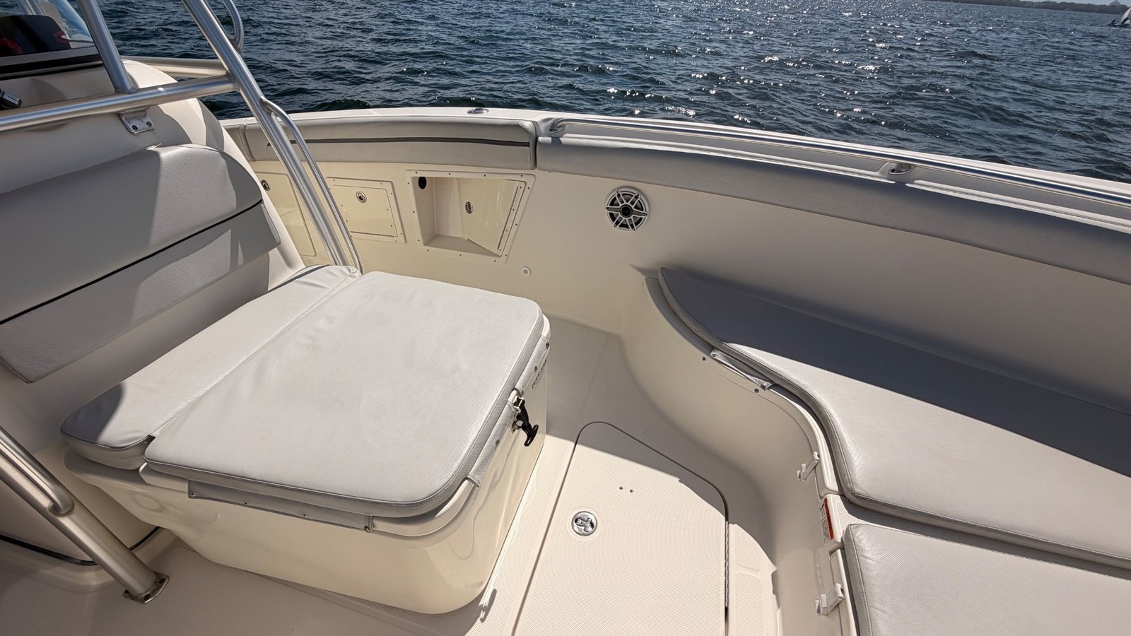 2007 Hydra-Sport 30 PRISTINE CONDITIONS