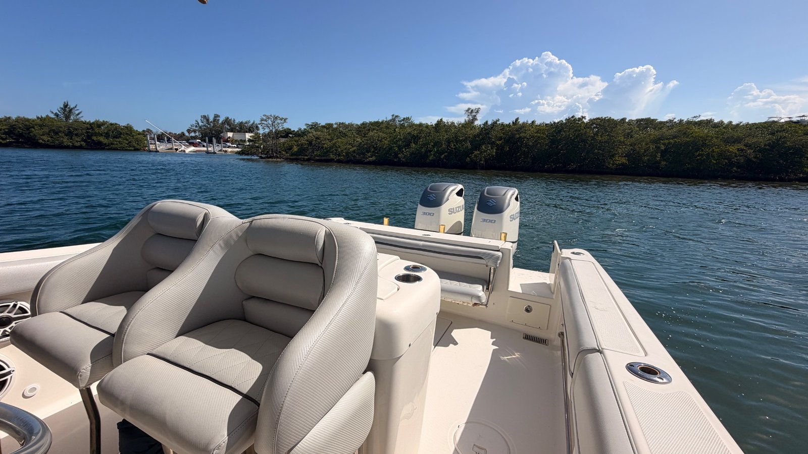 2007 Hydra-Sport 30 PRISTINE CONDITIONS