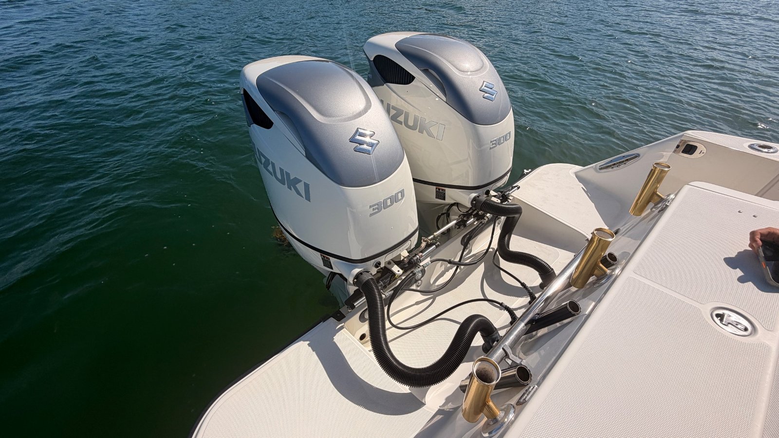 2007 Hydra-Sport 30 PRISTINE CONDITIONS