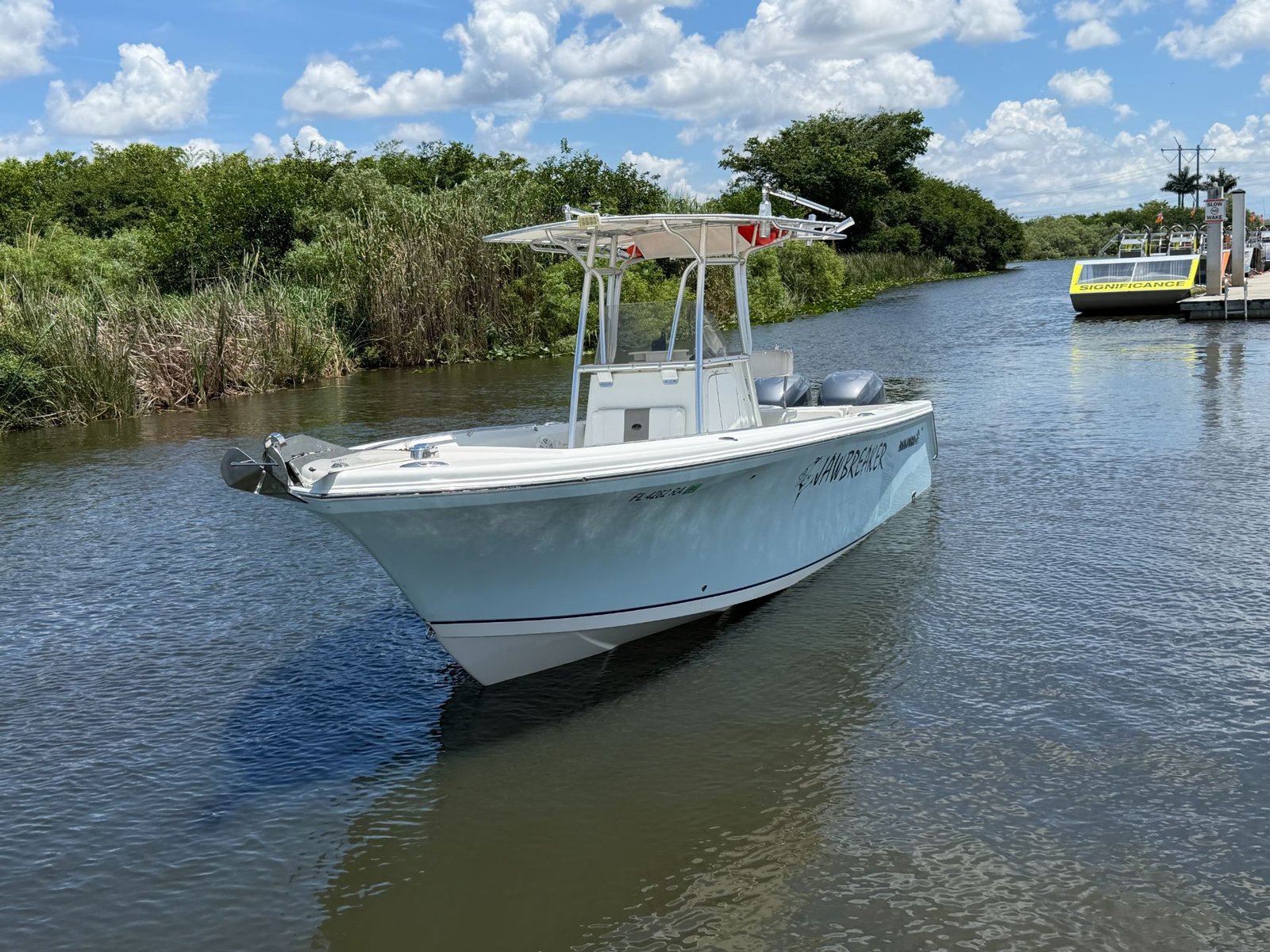 2005 Sailfish 2660CC powered by twin Yamaha 225hp 4 Strokes !!!