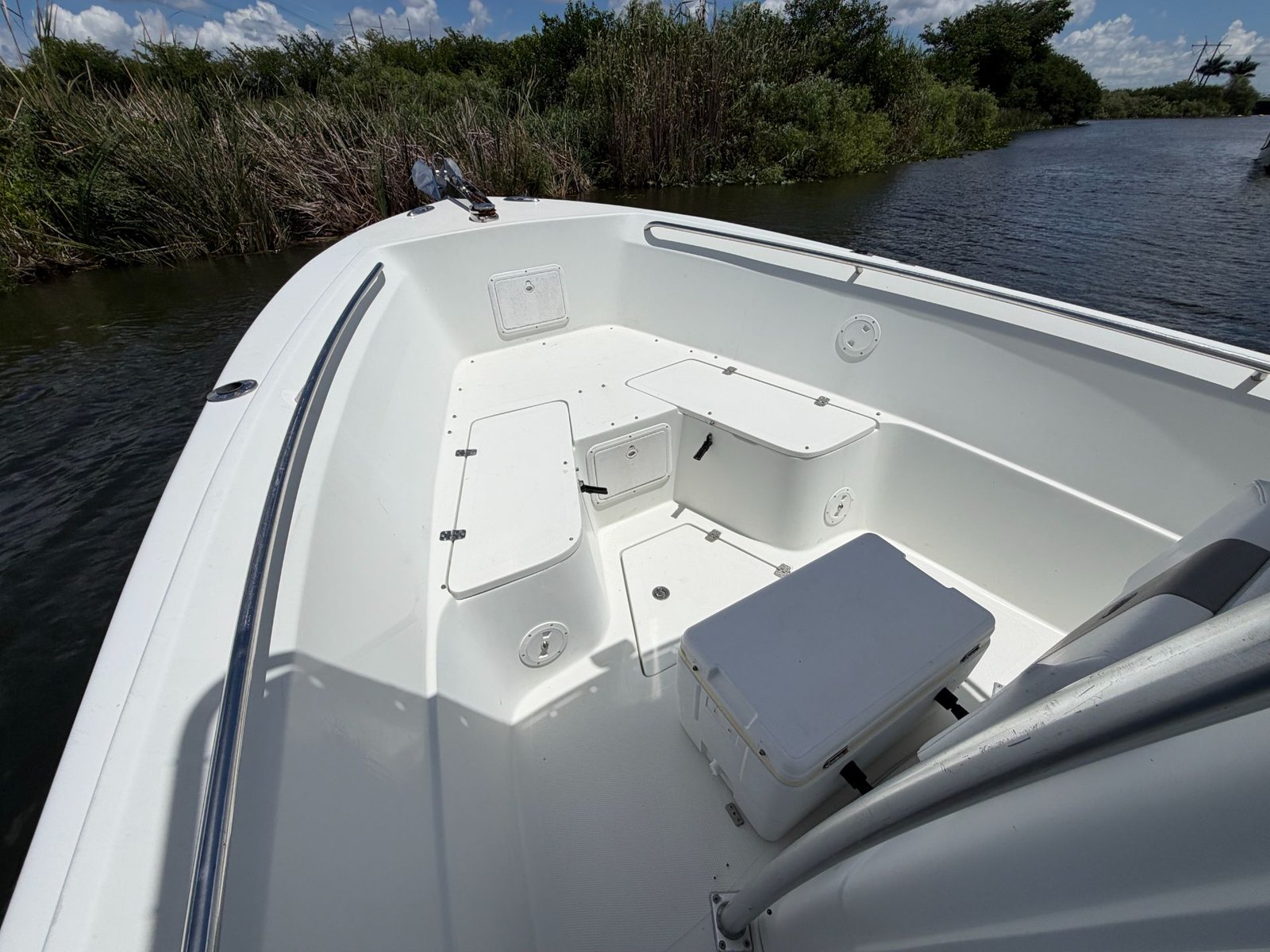 2005 Sailfish 2660CC powered by twin Yamaha 225hp 4 Strokes !!!