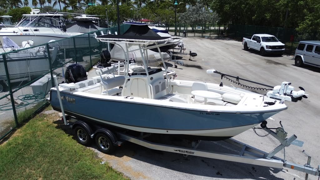 2024 Mako 214CC powered by 150XL Mercury