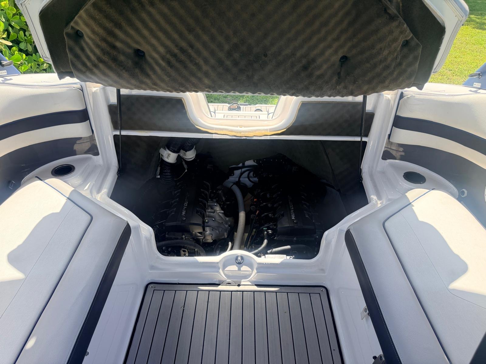 2020 Yamaha 242SE
