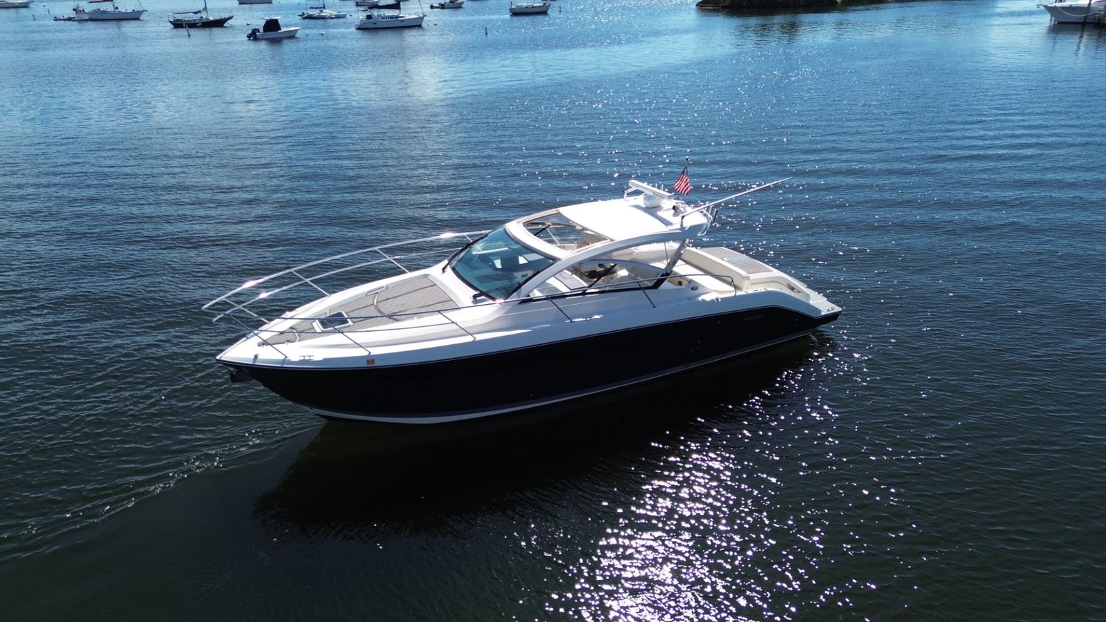 2014 Pursuit SC 365i Coupe powered by Yamaha 350hp 4 Strokes