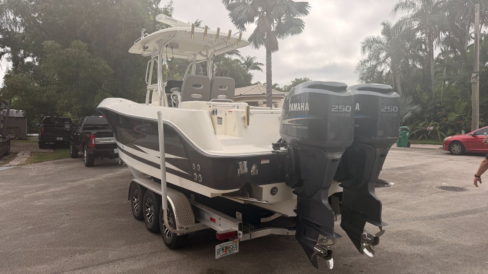 2007 Hydraports 2900 CC powered by twin Yamaha 250hp 4 Strokes