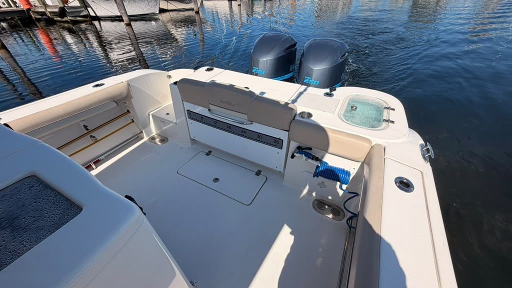 2016 NauticStar 28XS powered by twin Yamaha 250 4Strokes
