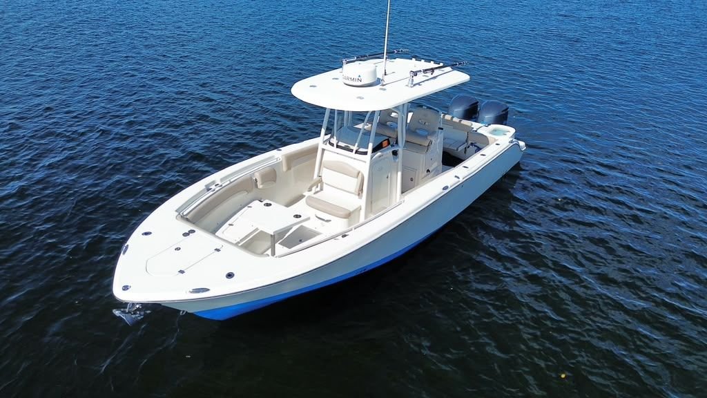 2016 NauticStar 28XS powered by twin Yamaha 250 4Strokes