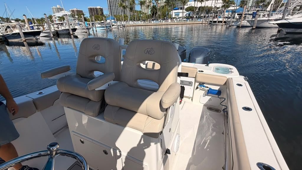 2016 NauticStar 28XS powered by twin Yamaha 250 4Strokes