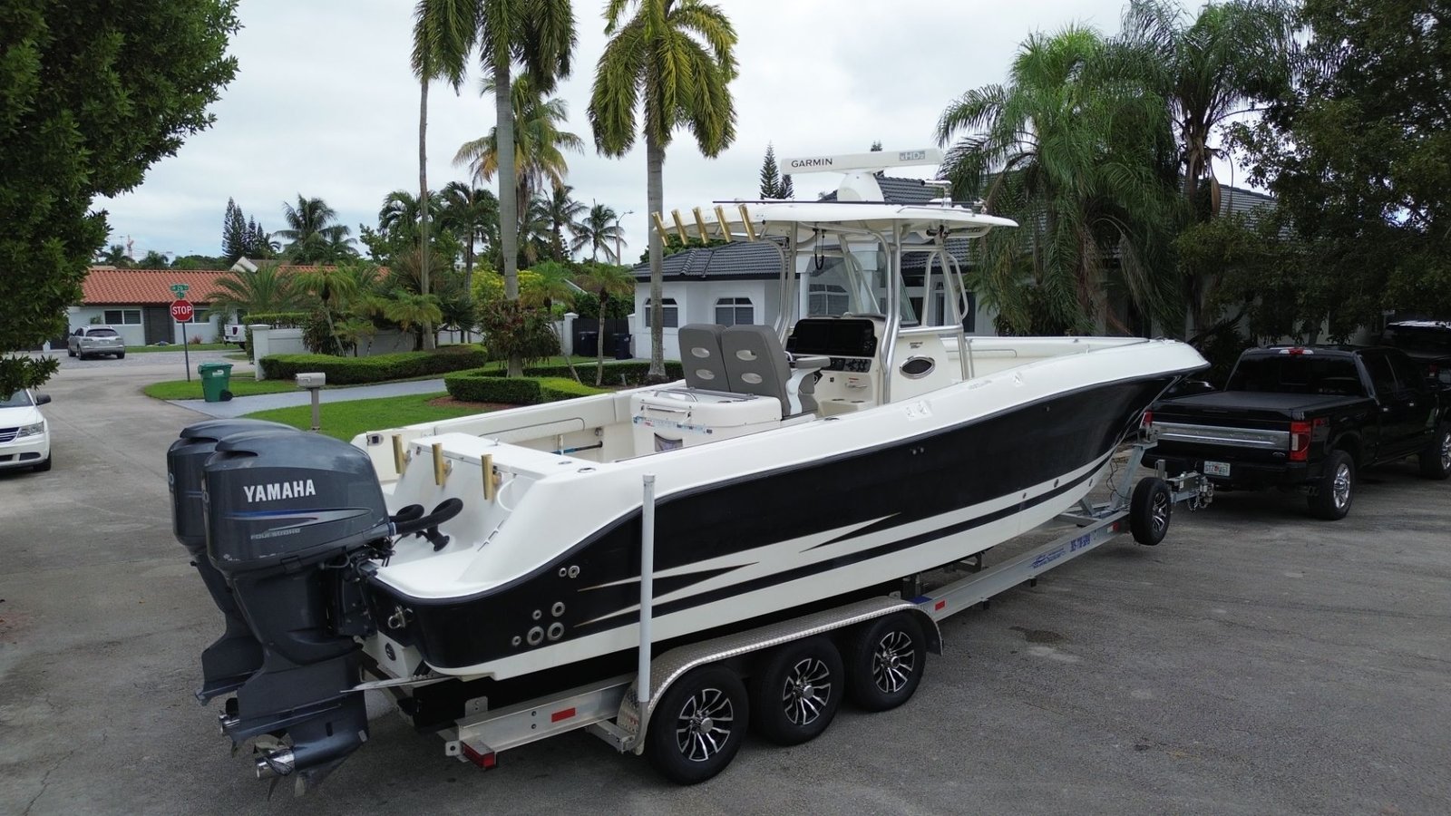 2007 Hydraports 2900 CC powered by twin Yamaha 250hp 4 Strokes