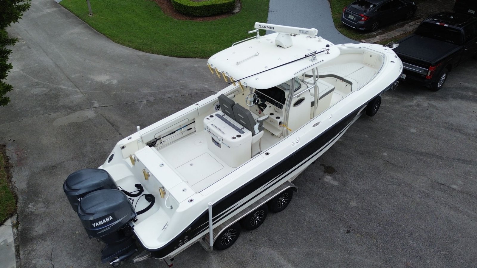 2007 Hydraports 2900 CC powered by twin Yamaha 250hp 4 Strokes